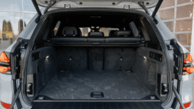 BMW X5 xDrive30d M Sport Pro 298 KM – Szary Skyscraper, Carbon i Driving Assistant Professional