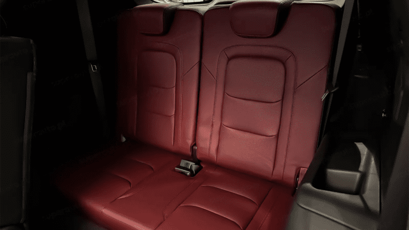 
								JETOUR X70 PLUS | 1.5T 156 KM | SUV 7-osobowy | FWD | 6DCT pełne									
