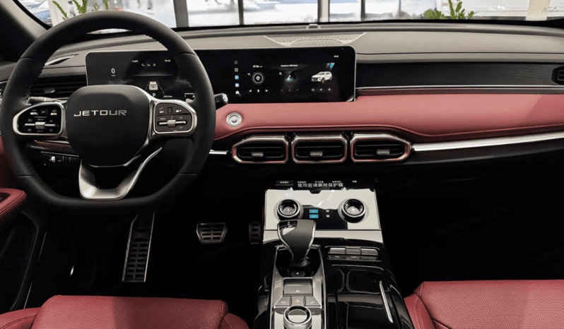 
								JETOUR X70 PLUS | 1.5T 156 KM | SUV 7-osobowy | FWD | 6DCT pełne									