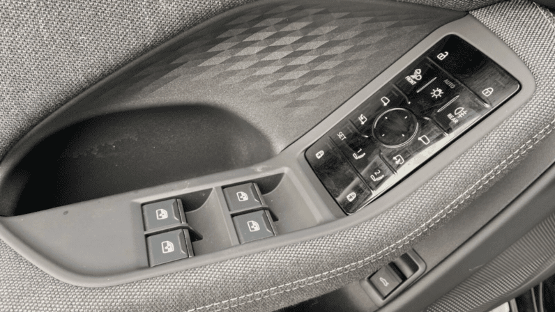 
								Audi A6 Avant S line 2.0 TFSI 204 KM S tronic – Elegancja, Technologia i Komfort pełne									