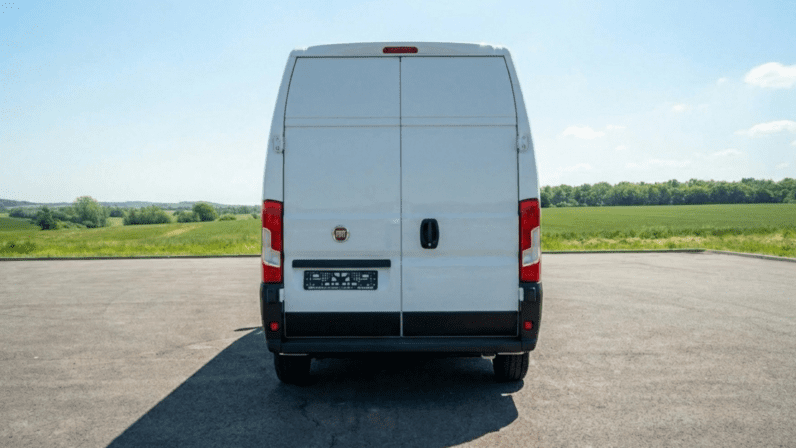 
								FIAT Ducato Maxi Furgon L4H3 | 2.2 Diesel 140 KM | Manual | Seria 2 MY25.5 pełne									