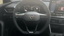 
										CUPRA Leon 1.5 eTSI 150 KM DSG pełne									