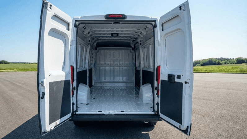 
								FIAT DUCATO Maxi Furgon L4H2 | 2.2 Diesel 180 KM | Skrzynia Manualna | Rok Modelowy 2025.5 pełne									