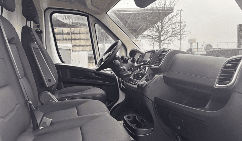 
								FIAT DUCATO Furgon L2H2 | 2.2 Diesel 140 KM | 3,3T | Skrzynia Manualna | pełne									