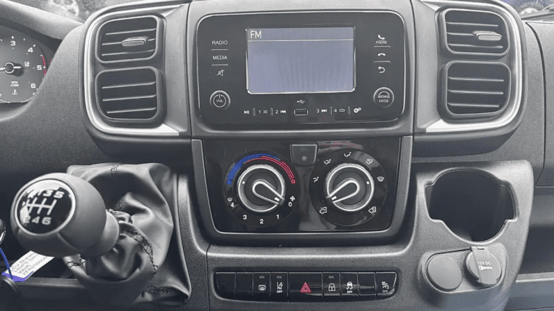 
								FIAT DUCATO Furgon L2H2 | 2.2 Diesel 140 KM | 3,3T | Skrzynia Manualna | pełne									