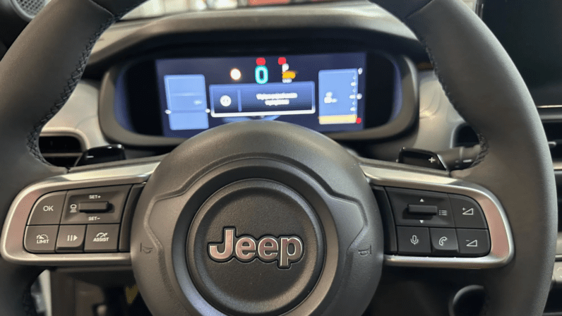 
								JEEP AVENGER 4XE HYBRID THE NORTH FACE | 1.2 T3 145 KM | Napęd 4xe | Automat pełne									