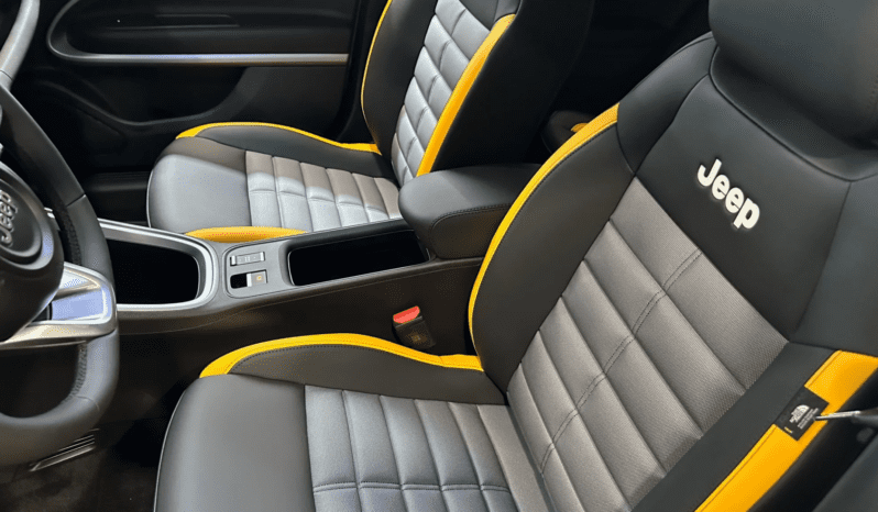 
								JEEP AVENGER 4XE HYBRID THE NORTH FACE | 1.2 T3 145 KM | Napęd 4xe | Automat pełne									