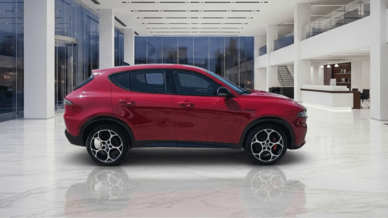 
								Alfa Romeo Tonale TI 1.5 T4 175 KM MHEV DCT7 pełne									