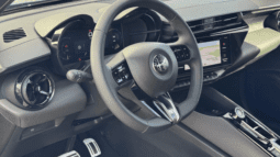 
										Alfa Romeo JUNIOR IBRIDA MY25 1.2 145 KM MHEV eDCT6 pełne									