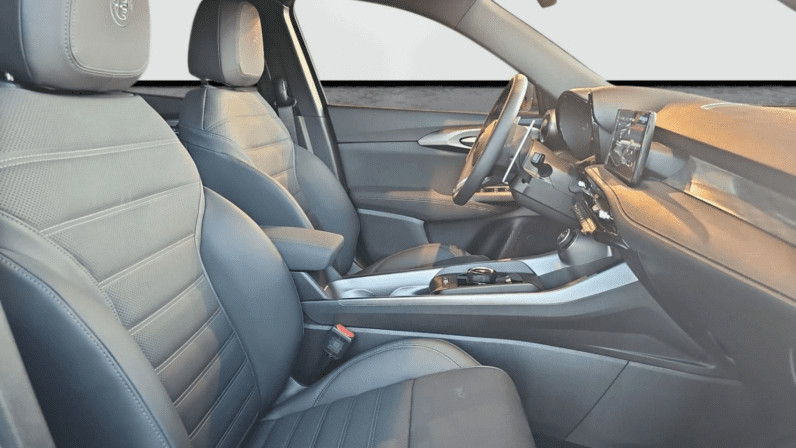 
								Alfa Romeo Tonale TI 1.5 T4 175 KM MHEV DCT7 pełne									