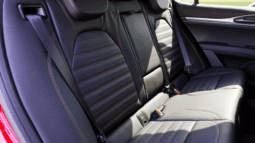 
										Alfa Romeo STELVIO INTENSA 2.0 GME 280 KM AWD AT8 pełne									